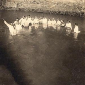 Colossal Gospel - Circles ryhmässä CD @ Bengans Skivbutik AB (1011776)