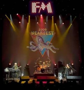 Fm - Nearfest 2006: Deluxe Cd/Dvd Expand ryhmässä CD / Myydyimmät @ Bengans Skivbutik AB (1136805)