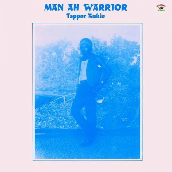 Tapper Zukie - Man Ah Warrior ryhmässä ME SUOSITTELEMME / Perjantain julkaisut / 2026-09-11 @ Bengans Skivbutik AB (1528736)