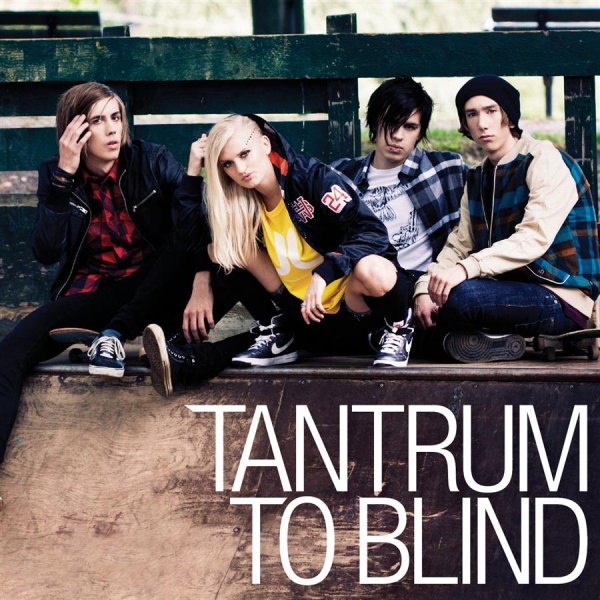 Tantrum To Blind - Walk Out ryhmässä CD / Myydyimmät @ Bengans Skivbutik AB (2124276)