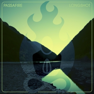 Passafire - Longshot ryhmässä CD @ Bengans Skivbutik AB (2409796)