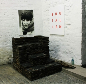 Idles - Brutalism ryhmässä Minishops / Idles @ Bengans Skivbutik AB (3472254)
