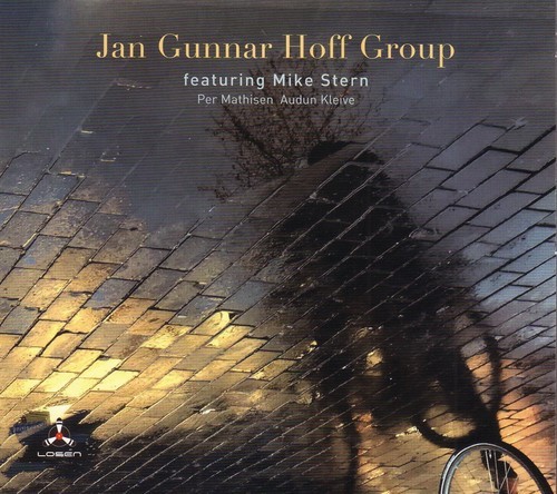 Hoff Jan Gunnar - J.G.H. Group Featuring Mike Stern ryhmässä CD / Jazz/Blues @ Bengans Skivbutik AB (3477573)