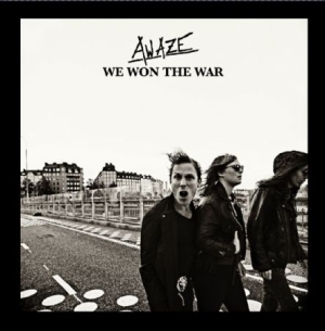 Awaze - We Won The War ryhmässä Minishops / Awaze @ Bengans Skivbutik AB (3633259)