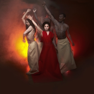 Mathlouthi Emel - Everywhere We Looked Was Burning ryhmässä CD @ Bengans Skivbutik AB (3643096)