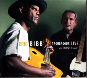 Eric Bibb - Troubador Live ryhmässä CD @ Bengans Skivbutik AB (3723088)