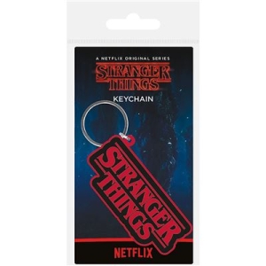 Stranger Things - Stranger Things (Logo) Rubber Keychain ryhmässä Minishops / Stranger things @ Bengans Skivbutik AB (3779077)