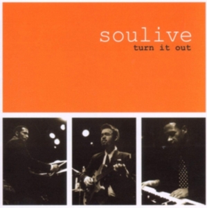Soulive - Turn It On (Feat. John Scofield) ryhmässä CD @ Bengans Skivbutik AB (3957223)