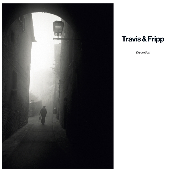 Travis & Fripp - Discretion ryhmässä VINYYLI / Myydyimmät @ Bengans Skivbutik AB (3961472)