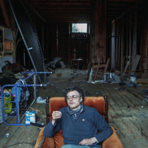 H.C. Slim - Sings ryhmässä VINYYLI @ Bengans Skivbutik AB (3969860)