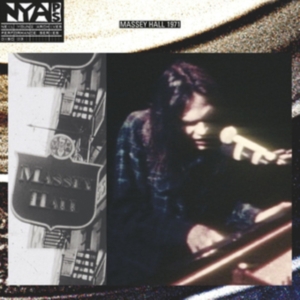 Neil Young - Live at Massey Hall ryhmässä VINYYLI @ Bengans Skivbutik AB (4061778)