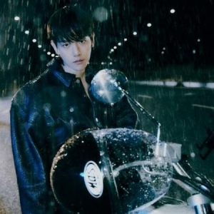 Baek hyun - [PhotoBook Ver.] BAEK HYUN - 3th Mini [Bambi] (Random Ver.) ryhmässä CD @ Bengans Skivbutik AB (4083387)