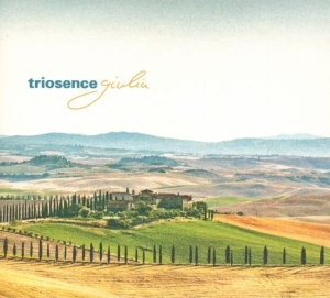 Triosence - Giulia ryhmässä CD @ Bengans Skivbutik AB (4117719)