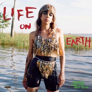 Hurray For The Riff Raff - Life On Earth ryhmässä CD @ Bengans Skivbutik AB (4117855)
