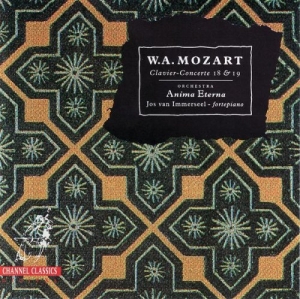 Mozart W A - Piano Concertos 18 & 19 ryhmässä CD @ Bengans Skivbutik AB (4125016)