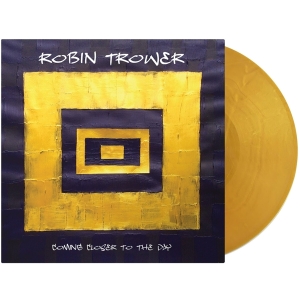 Robin Trower - Coming Closer To The Day ryhmässä Minishops / Robin Trower @ Bengans Skivbutik AB (4150303)