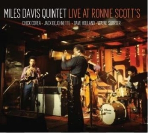 DAVIS MILES - Live At Ronnie Scott's 1969 ryhmässä CD @ Bengans Skivbutik AB (4177834)