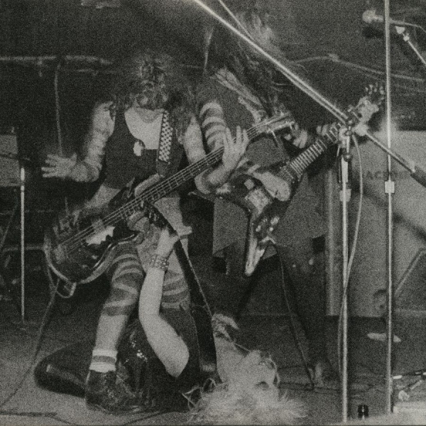 L7 - L7 (Re-Issue) ryhmässä VINYYLI / Rock @ Bengans Skivbutik AB (4180985)