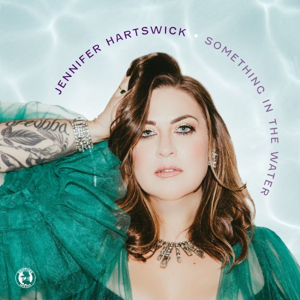 Hartswick Jennifer - Something In The Water ryhmässä CD @ Bengans Skivbutik AB (4184636)
