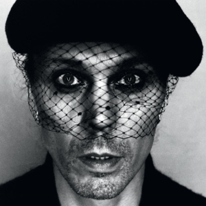 Vv - Neon Noir (Deluxe Cd) ryhmässä CD @ Bengans Skivbutik AB (4190387)