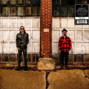 L'orange & Jeremiah Jae - The Night Took Us In Like Family (I ryhmässä VINYYLI @ Bengans Skivbutik AB (4288188)