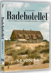 Badhotellet - Säsong 1-5 -   ryhmässä Elokuva / Film Blu-ray @ Bengans Skivbutik AB (4299663)