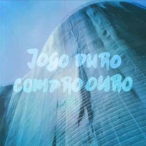 Jogo Duro - Compro Ouro (Gold Vinyl) ryhmässä VINYYLI @ Bengans Skivbutik AB (4302480)