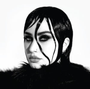 Demi Lovato - Revamped ryhmässä Minishops / Demi Lovato @ Bengans Skivbutik AB (4309152)