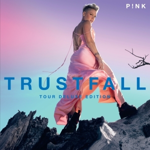 P!Nk - Trustfall (Tour Deluxe Edition) ryhmässä Minishops / Pink @ Bengans Skivbutik AB (5507157)