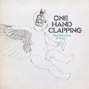 Paul Mccartney Wings - One Hand Clapping (2LP) ryhmässä VINYYLI @ Bengans Skivbutik AB (5539642)