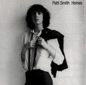 Smith Patti - Horses (CD + bonus tracks) ryhmässä CD / Pop-Rock,Punk,Övrigt @ Bengans Skivbutik AB (554958)