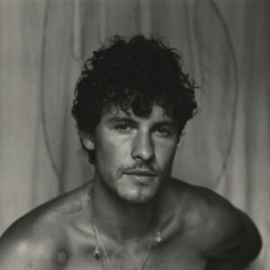 Shawn Mendes - Shawn ryhmässä ME SUOSITTELEMME / Perjantain julkaisut / Perjantai 15 marraskuuta 2024 @ Bengans Skivbutik AB (5561289)