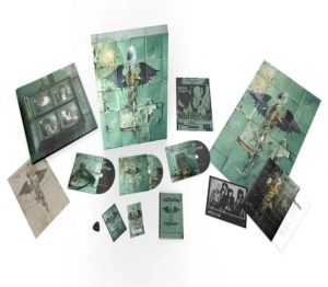 Mötley Crüe - Dr. Feelgood 35Th Anniversary (3CD Deluxe Boxset) ryhmässä CD @ Bengans Skivbutik AB (5565423)