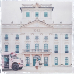 Melanie Martinez - K-12 (Baby Pink & Milky Clear Vinyl) ryhmässä ME SUOSITTELEMME / Perjantain julkaisut / 2025-01-17 @ Bengans Skivbutik AB (5576887)