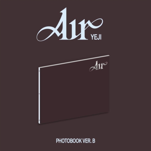 Yeji - Air (Photobook B Ver.) ryhmässä CD / K-Pop,Pop-Rock @ Bengans Skivbutik AB (5586864)