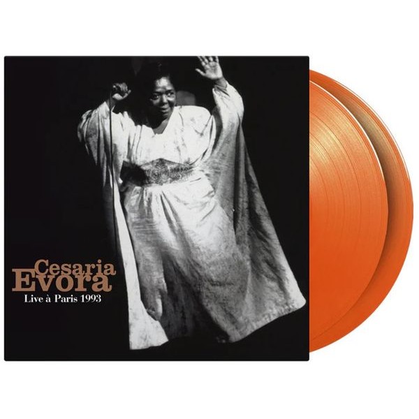 Cesaria Evora - Live À Paris 1993 ryhmässä VINYYLI / World Music @ Bengans Skivbutik AB (5589460)