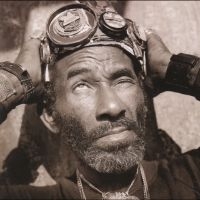 Lee 'Scratch' Perry - On The Wire - 25Th Anniversary Expa ryhmässä CD / Kommande / Reggae @ Bengans Skivbutik AB (5592899)