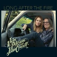 Vicki Peterson & John Cowsill - Long After The Fire ryhmässä ME SUOSITTELEMME / Perjantain julkaisut / 2025-05-02 @ Bengans Skivbutik AB (5593861)