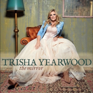 Trisha Yearwood - The Mirror ryhmässä ME SUOSITTELEMME / Perjantain julkaisut / 2025-07-18 @ Bengans Skivbutik AB (5628332)