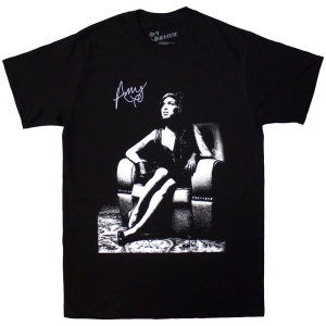 Amy Winehouse - Chair Uni Bl T-Shirt ryhmässä MERCHANDISE / T-paita / RnB-Soul @ Bengans Skivbutik AB (5630523r)