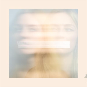 Olga Amelchenko - Howling Silence ryhmässä ME SUOSITTELEMME / Perjantain julkaisut / 2025-07-25 @ Bengans Skivbutik AB (5630692)