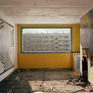 Spafford Campbell - Tomorrow Held ryhmässä ME SUOSITTELEMME / Perjantain julkaisut / 2025-08-01 @ Bengans Skivbutik AB (5633440)