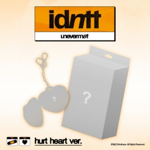 Idntt - Unevermet (Hurt Heart Ver.) ryhmässä MERCHANDISE / Merch+Code / Kommande / K-Pop @ Bengans Skivbutik AB (5634257)