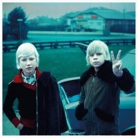 Råå - Vandrar I Ett Regn Med Milles ryhmässä VINYYLI / Kommande / Pop-Rock @ Bengans Skivbutik AB (5634807)