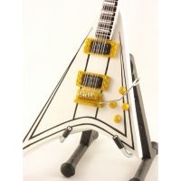 Quite Riot Ozzy Osbourne - Minigitarr Randy Rhoads (Ca 25Cm) ryhmässä MERCHANDISE / Accessoarer / Hårdrock @ Bengans Skivbutik AB (5635147)