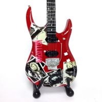 Led Zeppelin - Minigitarr Tribute (Höjd Ca 25Cm) ryhmässä MERCHANDISE / Accessoarer / Hårdrock @ Bengans Skivbutik AB (5635155)