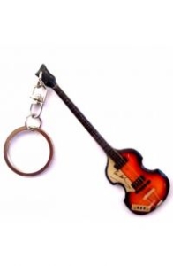 Beatles - Nyckelring Paul Mccartney (Stål) ryhmässä MERCHANDISE / Accessoarer / Pop-Rock @ Bengans Skivbutik AB (5635333)