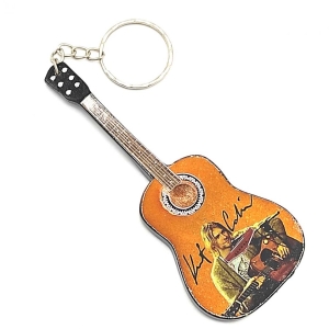 Nirvana - Nyckelring Kurt Cobain (Trä) ryhmässä MERCHANDISE / Accessoarer / Pop-Rock @ Bengans Skivbutik AB (5635889)