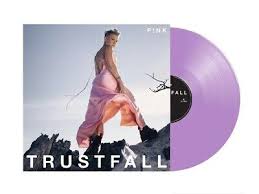 P!Nk - Split Seams/Vikt Hörn Trustfall (Violet Vinyl) ryhmässä -Start Split @ Bengans Skivbutik AB (5637343)