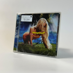 Larsson Zara - Midnight Sun (CD incl Signed Cover) ryhmässä CD / Pop-Rock @ Bengans Skivbutik AB (5641876)